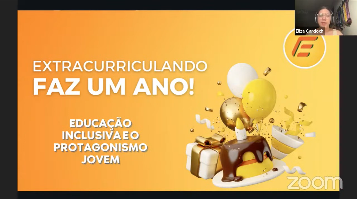 Um ano do Extra